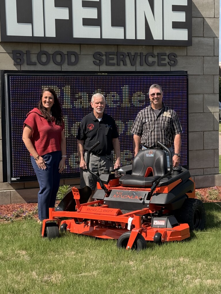 Melinda Bob Roger By Bad Boy Mower Apr 23